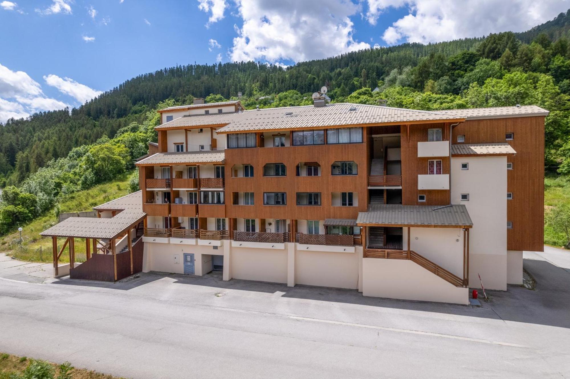 Studio De Charme Avec Vue Sur Le Val D'Allos, Parking Et Wifi Gratuit エクステリア 写真